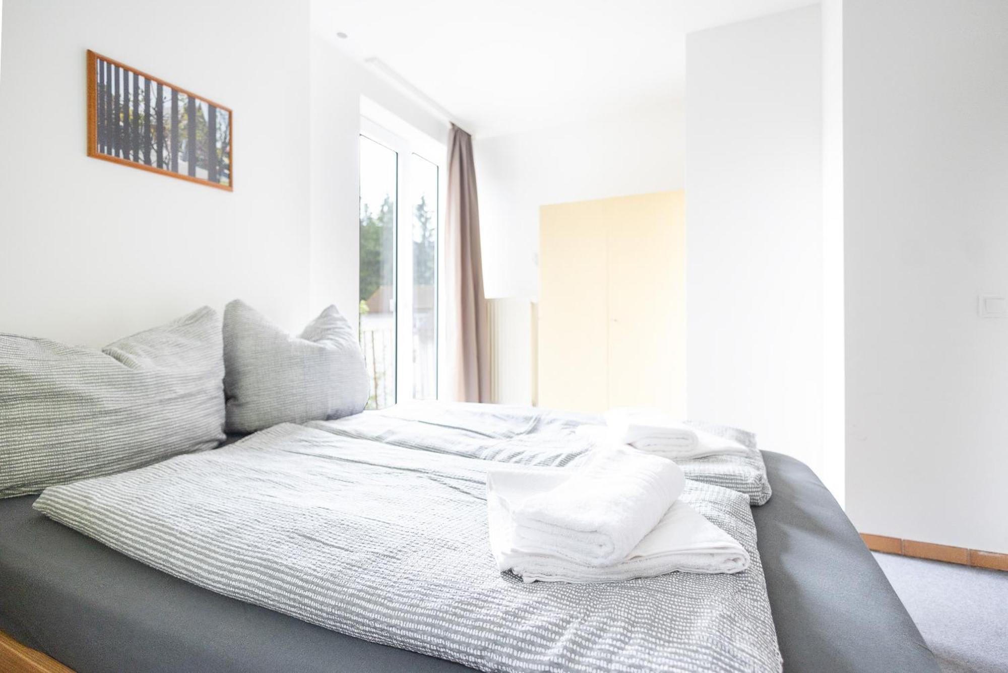 Apartmenthaus Am Waldrand- Kueche - Fruehstueck - Balkon Wildemann Exteriér fotografie