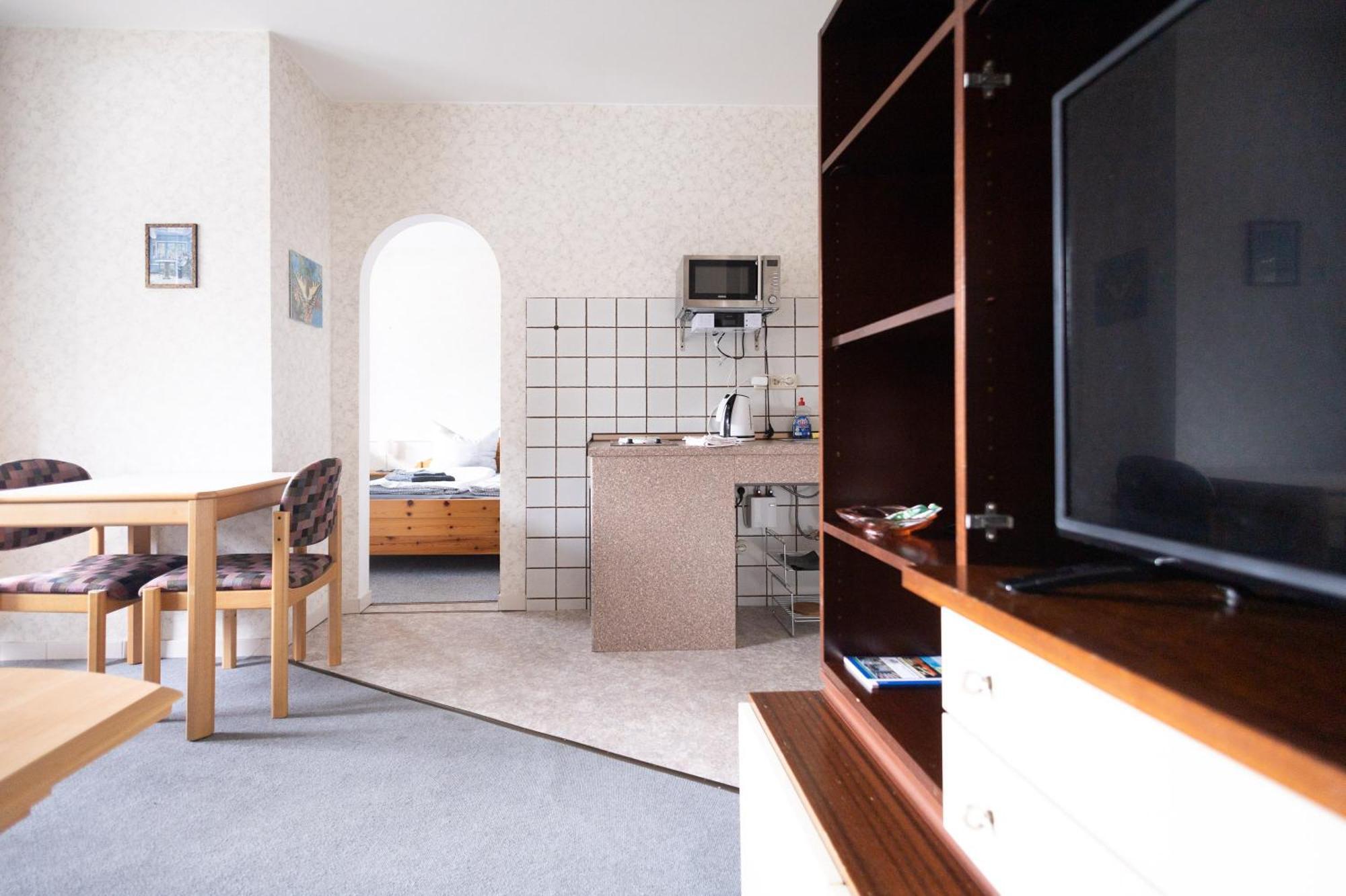 Apartmenthaus Am Waldrand- Kueche - Fruehstueck - Balkon Wildemann Exteriér fotografie