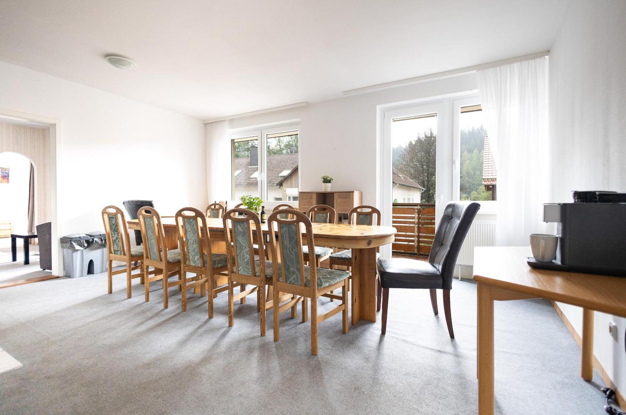 Apartmenthaus Am Waldrand- Kueche - Fruehstueck - Balkon Wildemann Exteriér fotografie