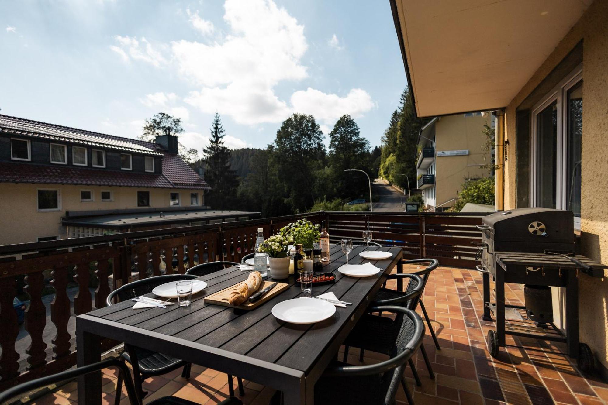 Apartmenthaus Am Waldrand- Kueche - Fruehstueck - Balkon Wildemann Exteriér fotografie