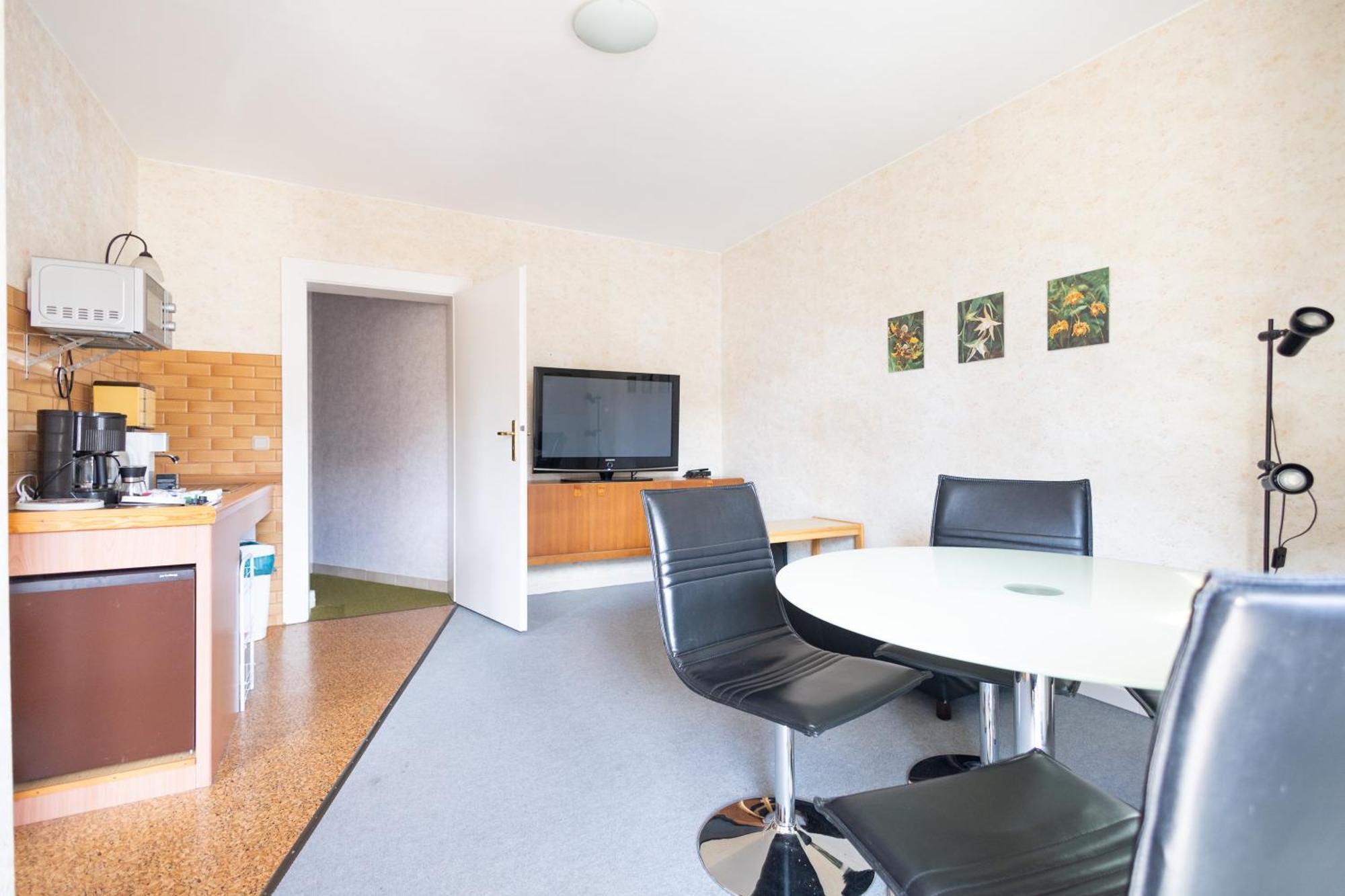 Apartmenthaus Am Waldrand- Kueche - Fruehstueck - Balkon Wildemann Exteriér fotografie