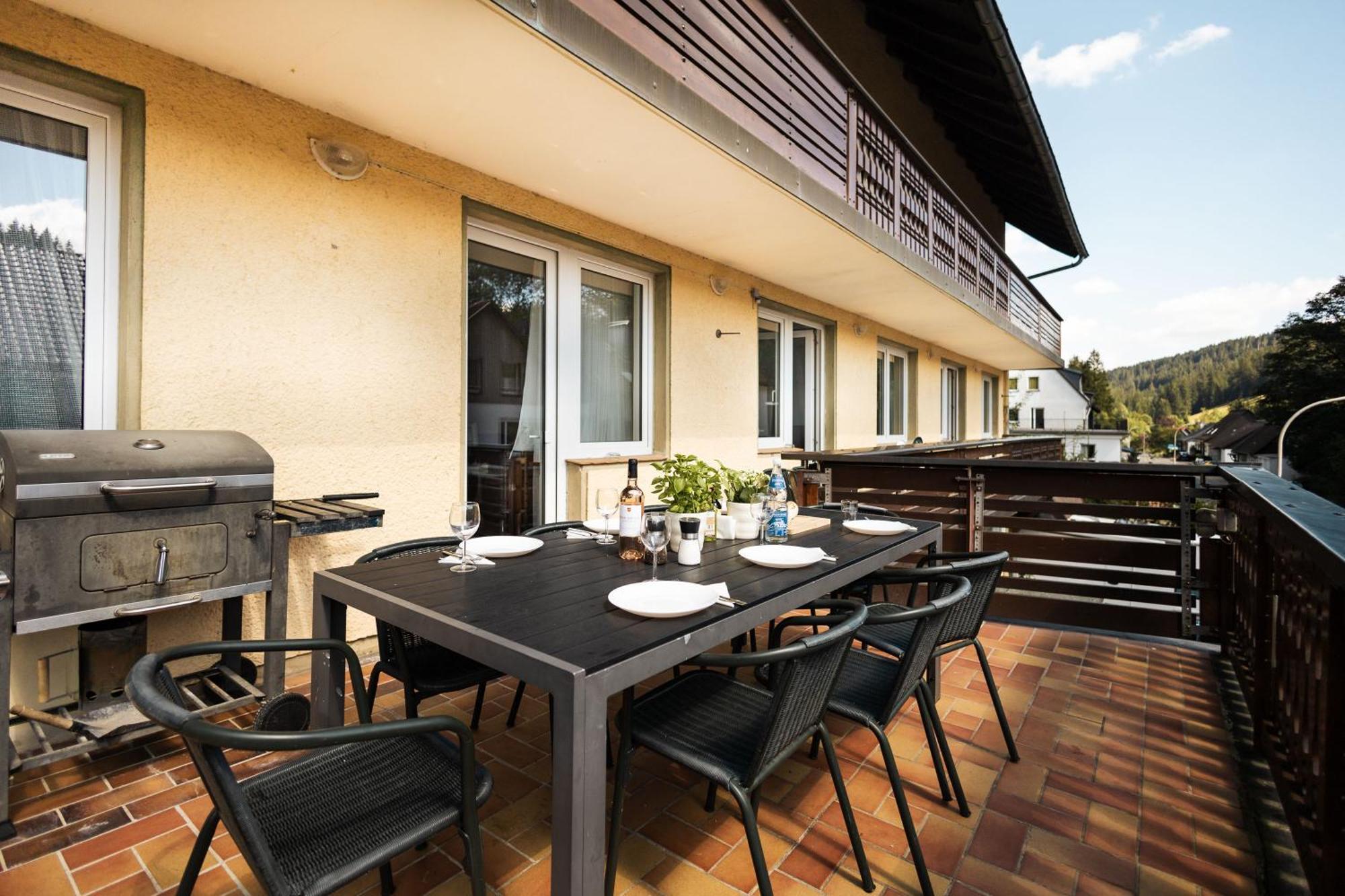 Apartmenthaus Am Waldrand- Kueche - Fruehstueck - Balkon Wildemann Exteriér fotografie