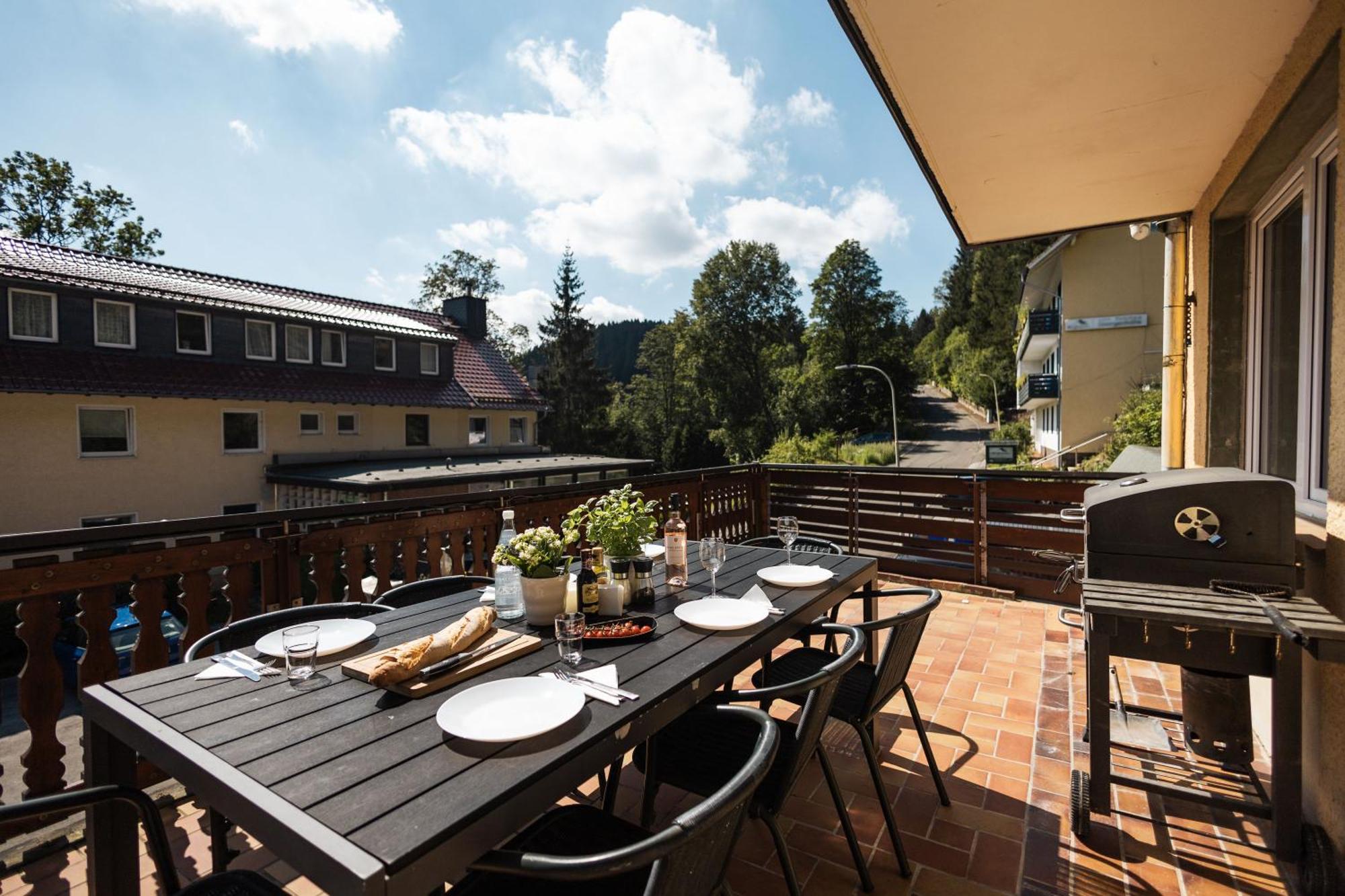 Apartmenthaus Am Waldrand- Kueche - Fruehstueck - Balkon Wildemann Exteriér fotografie